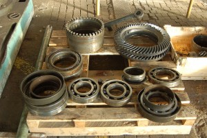 14.2.2017 Nýřany, demontované komponenty prevodovky